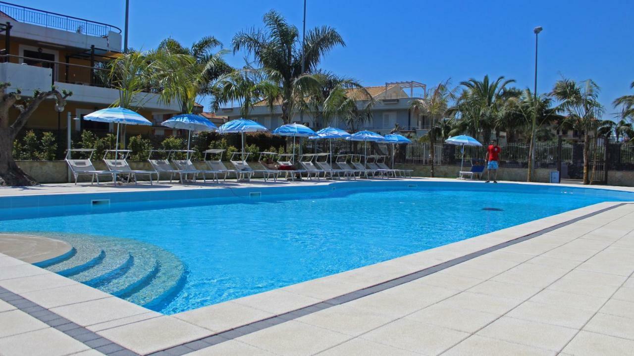 Le Ville Della Contea -Vacation Rentals 마스칼리 외부 사진